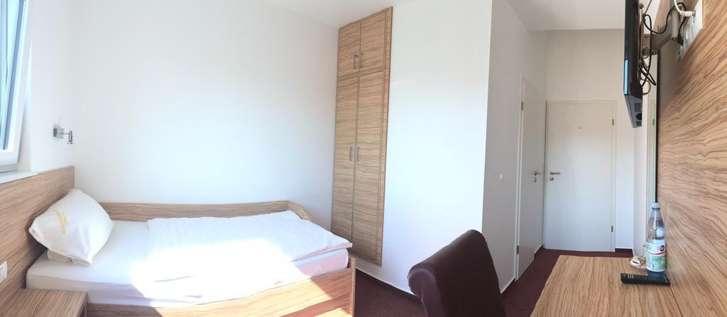 Hotel Garten ボン 部屋 写真